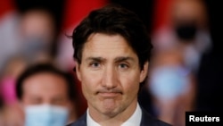 El primer ministro de Canadá, Justin Trudeau, conversa durante una rueda de prensa, el 30 de mayo de 2022.