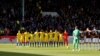 'Yan wasan Burnley sanye da riga launin rawaya