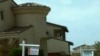 Bancos expropian un millón de casas