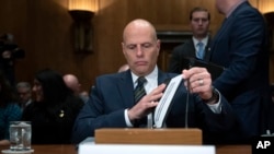 Ronald Vitiello, el nominado a secretario adjunto de Seguridad Nacional para Inmigración y Aduanas, durante una audiencia de confirmación en el Comité de Seguridad Nacional y Asuntos Gubernamentales del Senado