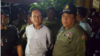 រូបឯកសារ៖ ប្រធាន​គណបក្ស​សង្គ្រោះ​ជាតិ​ លោក កឹម សុខា ត្រូវ​បាន​ចាប់​ខ្លួន​នៅ​រំលង​អាធ្រាត​ឈាន​ចូល​ថ្ងៃទី៣ ខែកញ្ញា​ នៅ​គេហដ្ឋាន​របស់​លោក​​ ក្នុង​រាជធានី​ភ្នំពេញ​។​ ( រូបផ្តល់ឲ្យ) 