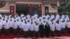 រូបឯកសារ៖ តំណាងរាស្រ្ត​ចំនួន​១២៥នាក់ ដែល​មក​ពី​គណបក្ស​ប្រជាជន​កម្ពុជា​តែ​មួយ​ប៉ុណ្ណោះ ចូលរួម​ក្នុង​ការបើក​សម័យ​ប្រជុំ​លើក​ទី១ នីតិកាល​ទី៦ ក្រោម​អធិបតី​ព្រះមហាក្សត្រ​ព្រះបាទ នរោត្តម សីហមុនី។ (នៅ វណ្ណារិន/VOA)