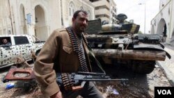 Los choques entre los rebeldes y las tropas de Gadhafi han sido cruentos en la la ciudad de Misrata.