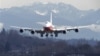 Airbus y Boeing conquistan París