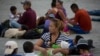 Guatemala lleva a cabo operativos en frontera con Honduras por situación migratoria
