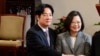 台湾总统蔡英文主持卸任行政院长赖清德(2019年1月11日 资料照片)