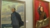 中国画展中的邓小平画像（美国之音张楠拍摄）