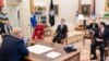 Menteri Koordinator Bidang Kemaritiman dan Investasi Luhut B. Pandjaitan, didampingi Penasihat Gedung Putih, Jared Kushner dan Ivanka Trump, bertemu Presiden AS Donald Trump di Gedung Putih, Selasa, 17 November 2020. (Foto: Gedung Putih)