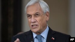 El presidente de Chile, Sebastián Piñera, es acusado de infringir la Constitución por supuestamente favorecer la venta de una propiedad familiar durante su primer mandato entre 2010 y 2014.