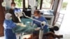 Orangutan Sumatera yang diberi nama ‘Hope’ yang ditembaki dengan 74 peluru dan mengalami patah terbuka pada tulang bahu, akhirnya menjalani operasi pada tulang bahu yang patah di Pusat Karantina dan Rehabilitasi Orangutan, Sibolangit, Sumatera Utara. (Foto: YEL-SOCP)