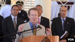 William Brownfield anunció que su país pondrá en marcha en Centroamérica un plan antidrogas similar a los que se ejecutan en México y Colombia.